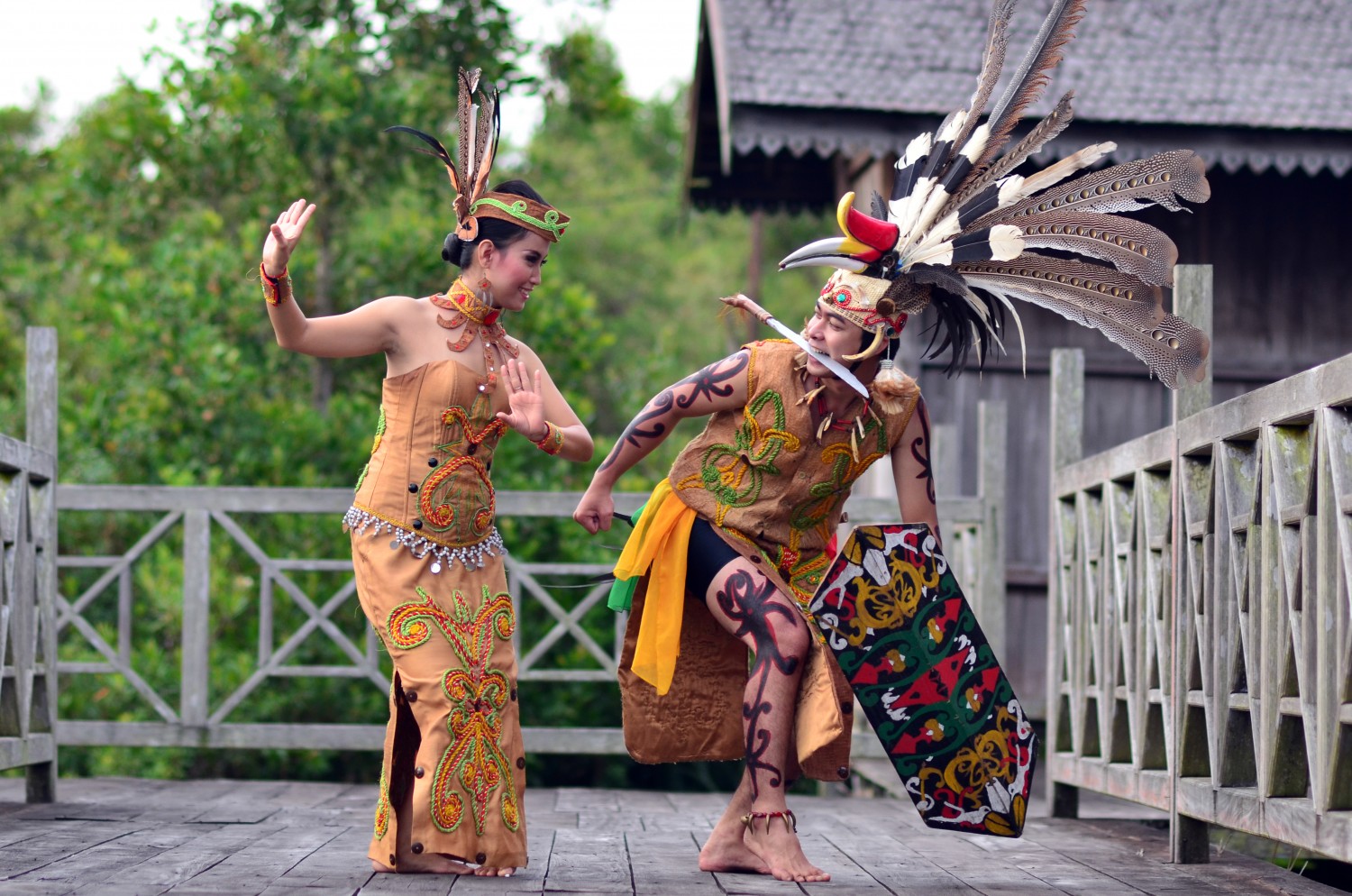 Eksplorasi kekayaan budaya Kalimantan melalui destinasi wisata tradisional